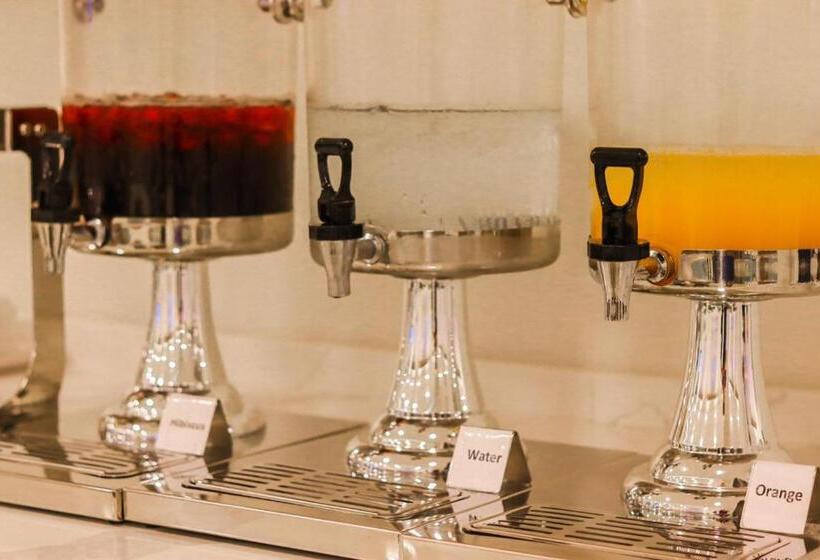 هتل Twins Boutique