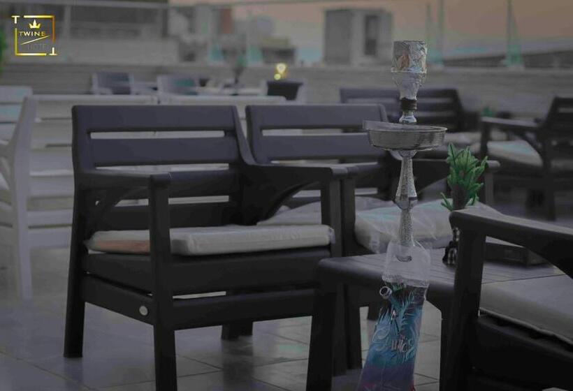 هتل Twins Boutique