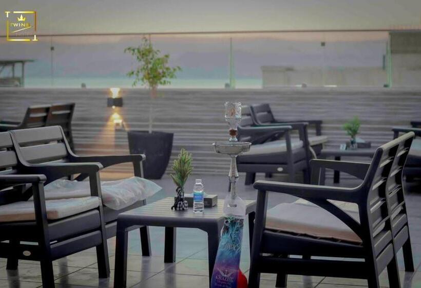 هتل Twins Boutique