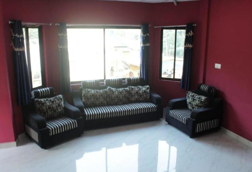 Hotel Vamoose Balgal Homestay