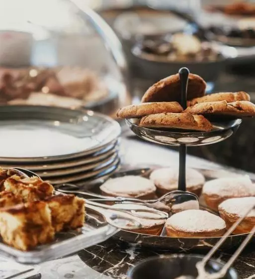 Payava Hotel By True Blue