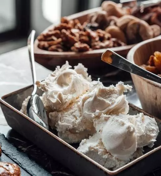 Payava Hotel By True Blue