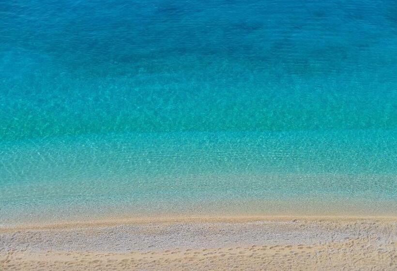 Payava Hotel By True Blue