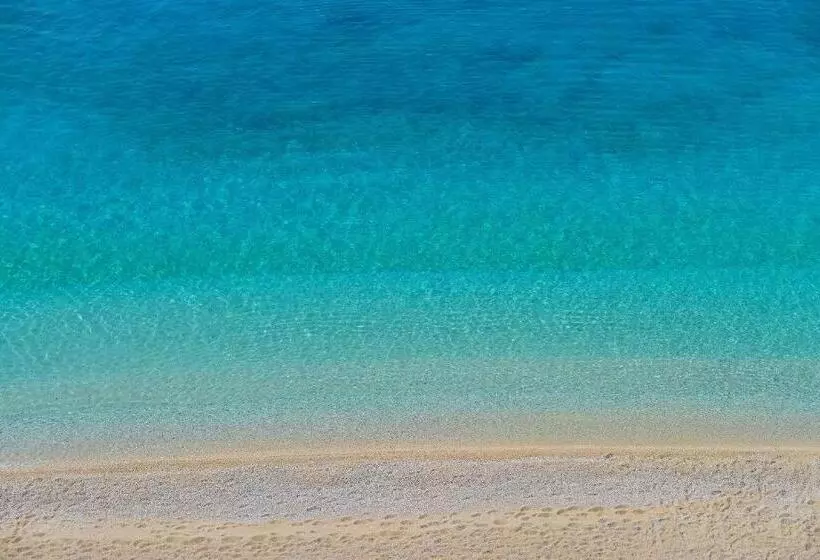 Payava Hotel By True Blue