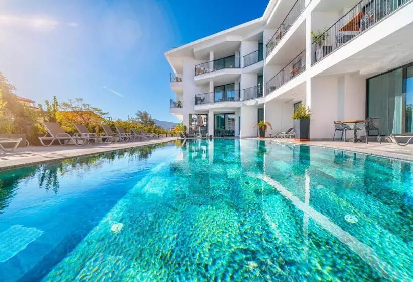 Payava Hotel By True Blue