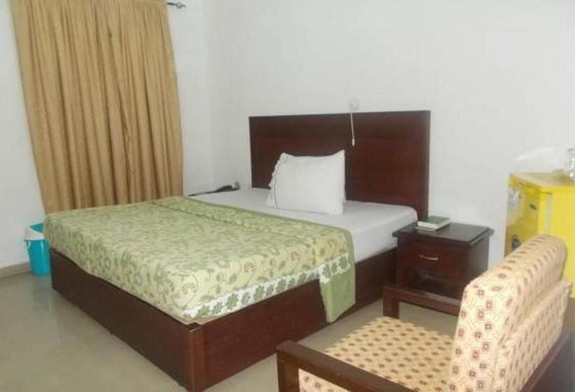 پانسیون Royal Bit , Calabar