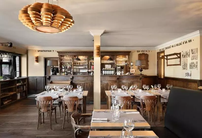 فندق Aux Ecuries De La Reine