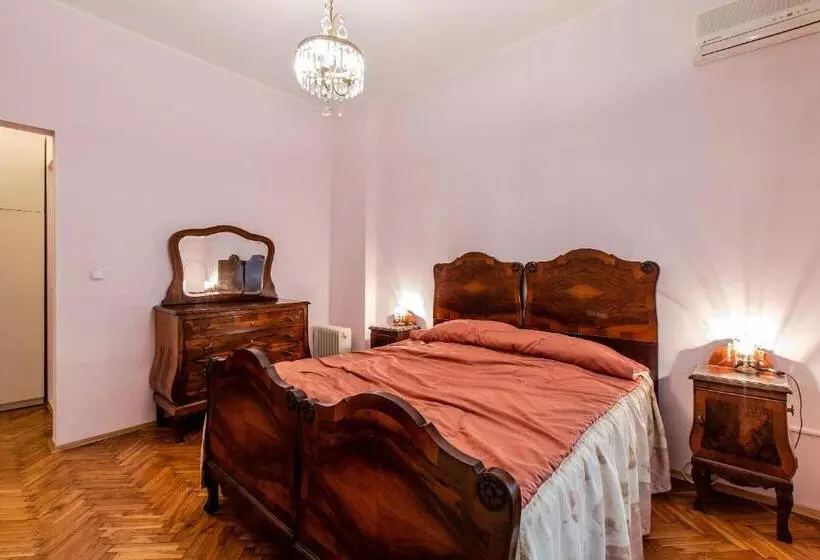 Hotel Casa Ferrari Bed & Breakfast