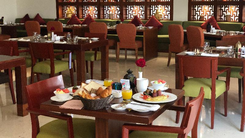 호텔 Crowne Plaza Sohar, An Ihg