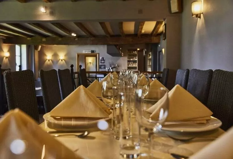 Отель Hostellerie Au Coeur Du Spinois