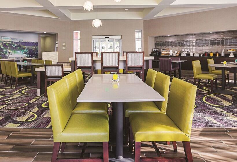 ホテル La Quinta By Wyndham Dallas Plano West