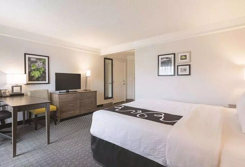 ホテル La Quinta By Wyndham Dallas Plano West