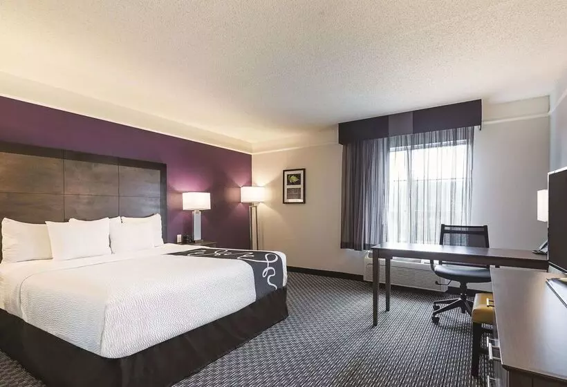 ホテル La Quinta By Wyndham Dallas Plano West