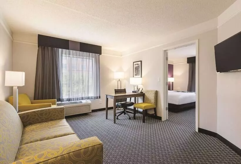 ホテル La Quinta By Wyndham Dallas Plano West