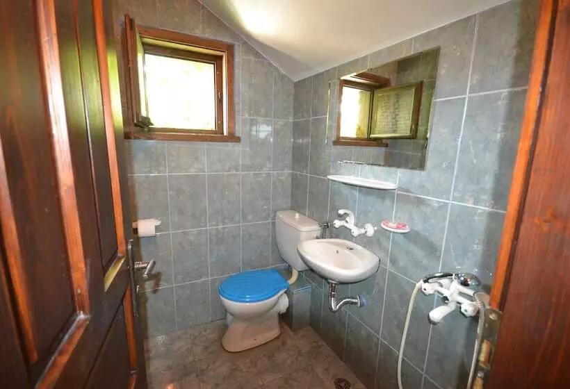 هتل семеен хотел море