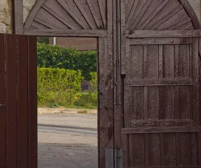 فندق Posada Campo