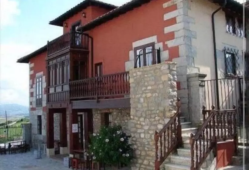 فندق Posada Campo