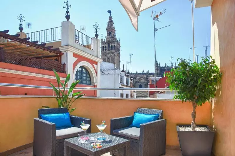 هتل Usense Sevilla Centro