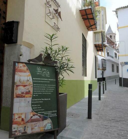 La Casa De Las Titas