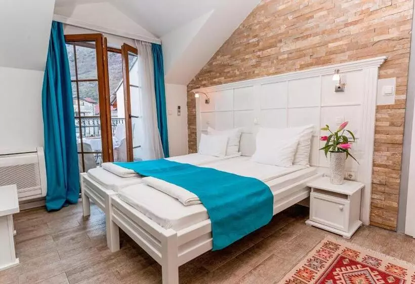 مُتل Restaurant Kriva ćuprija