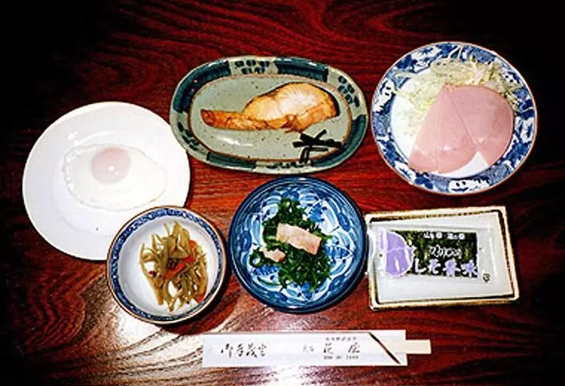 ベッドアンドブレックファースト Minpaku Hanaya