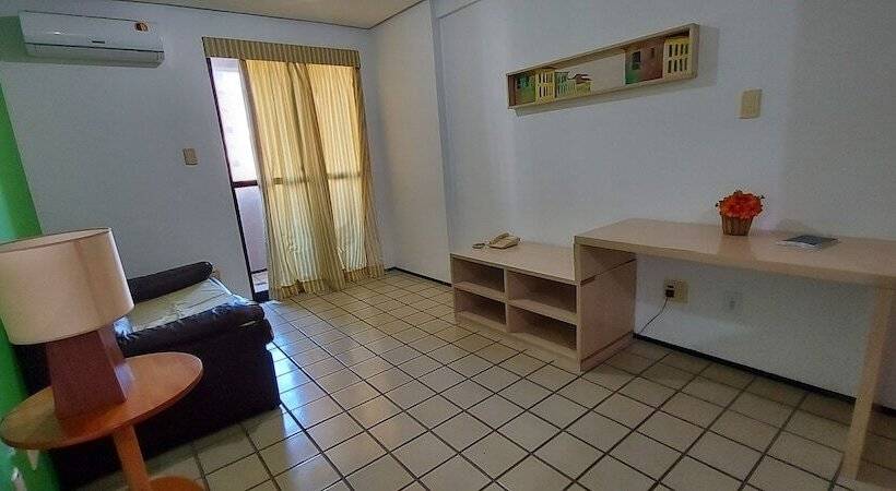 Flat Number One Ferreira Hospdagens