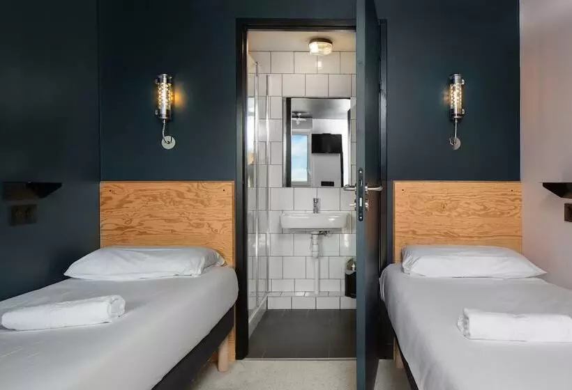 Hotelli Eklo Marne La Vallee