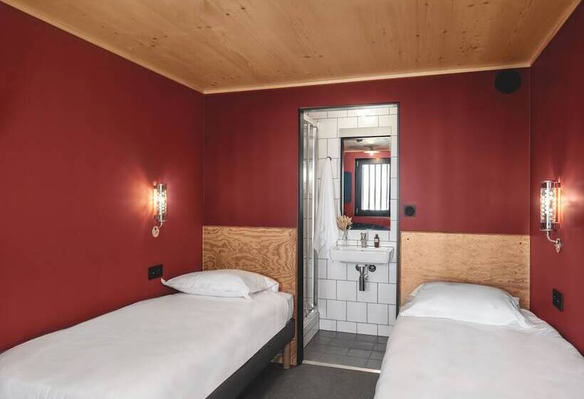 فندق Eklo Marne La Vallee