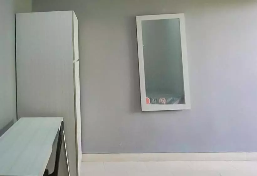 Hotelli Koolkost Syariah @ Jalan Jendral Ahmad Yani