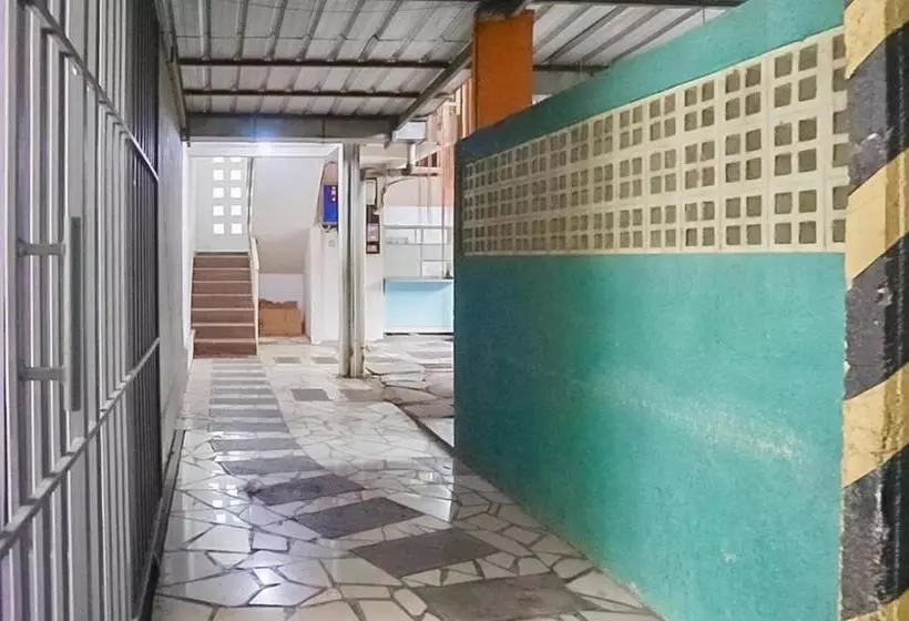 Hotelli Koolkost Syariah @ Jalan Jendral Ahmad Yani