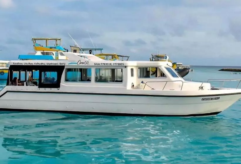 هتل Shaviyani Retreat