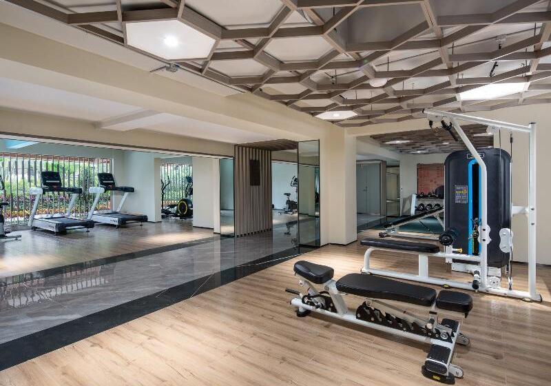 호텔 Wingate By Wyndham Xishuangbanna