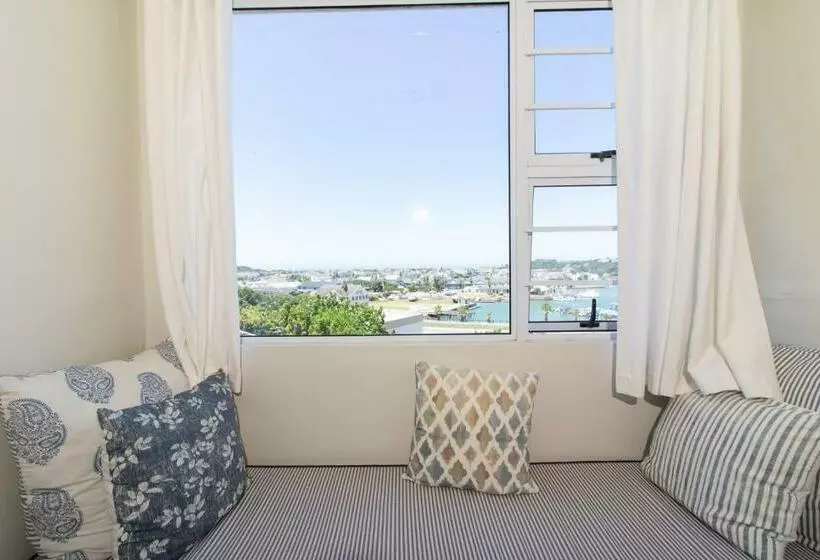 Majatalo Alfred View