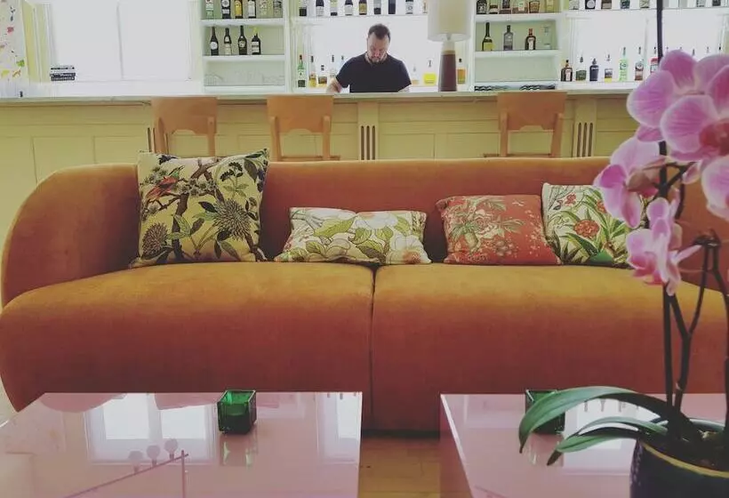 Prästgården Hotell & Bryggeri