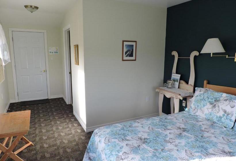 فندق صغير Auld Farm Inn B&b