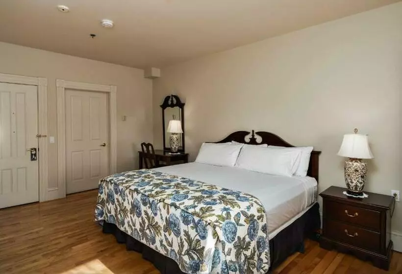 ユースホステル Hillcrest Hall Country Inn