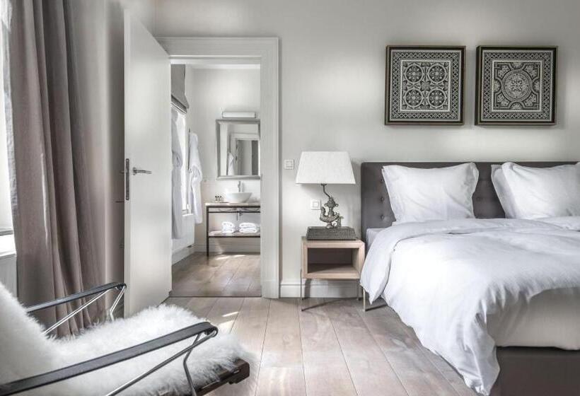 مبيت وإفطار Château Charles