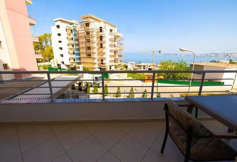 Donantelo Hotel Vlore