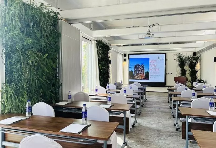 Even Hotel Shenzhen Nanshan, An Ihg