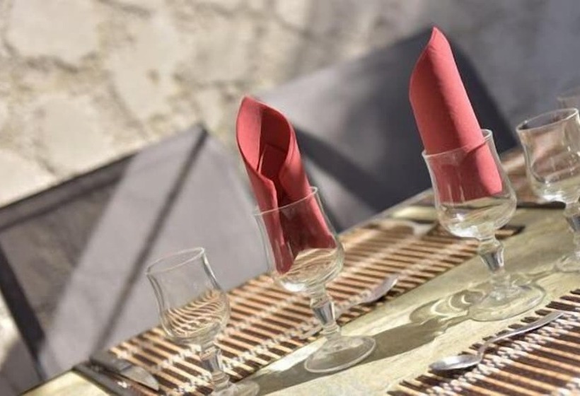 בית מלון כפרי La Vieille Ferme