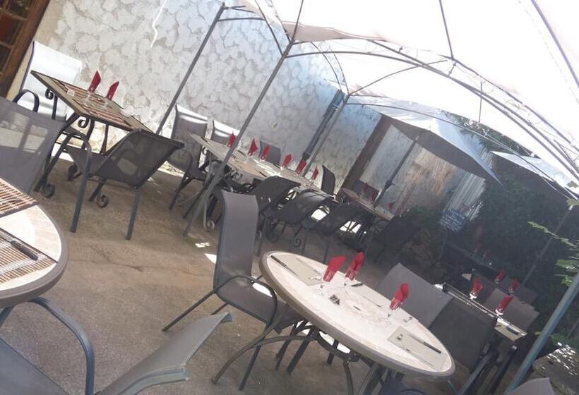 בית מלון כפרי La Vieille Ferme