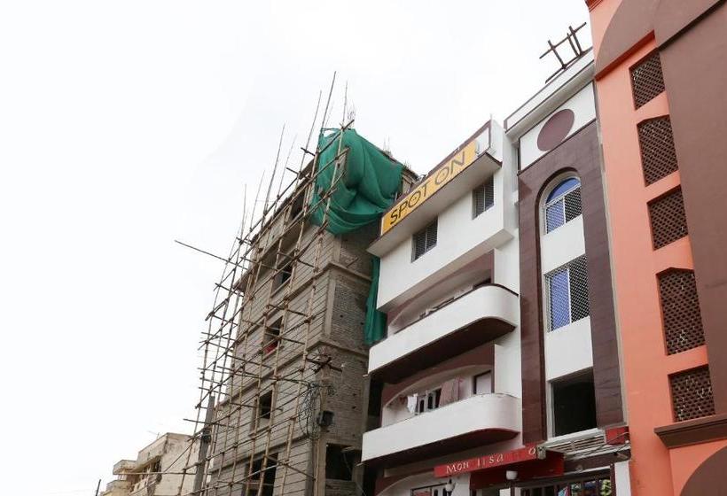 בית מלון כפרי Spot On 44076 Monalisa House