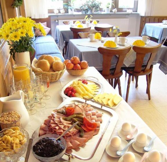 Landhaus Pension Zum Waffenschmied