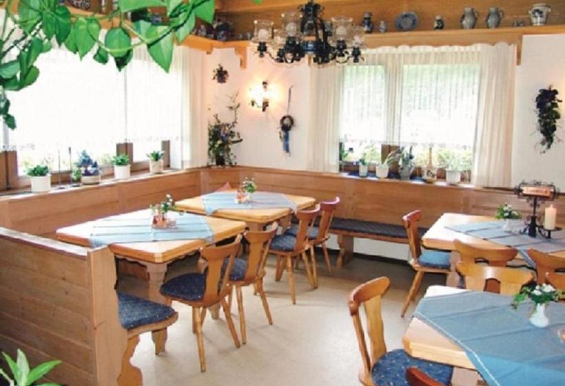 Landhaus Pension Zum Waffenschmied