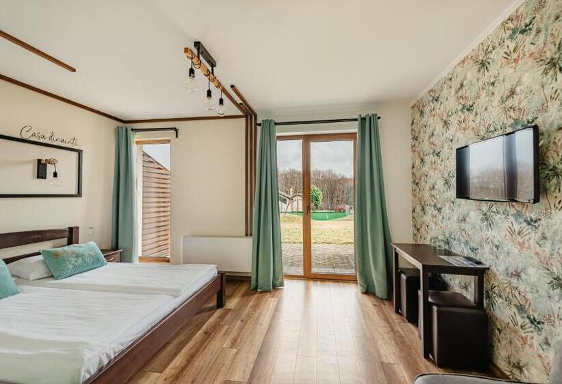 膳宿费 Casa Dinainte Young And Adults Only