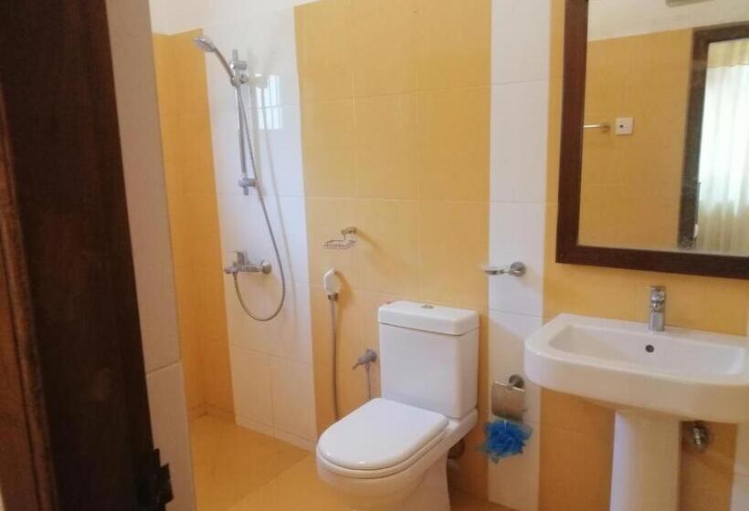 پانسیون Golden Residence