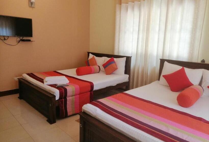 پانسیون Golden Residence