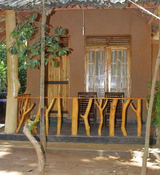 Пансион Green Park Safari House & Eco Tree House