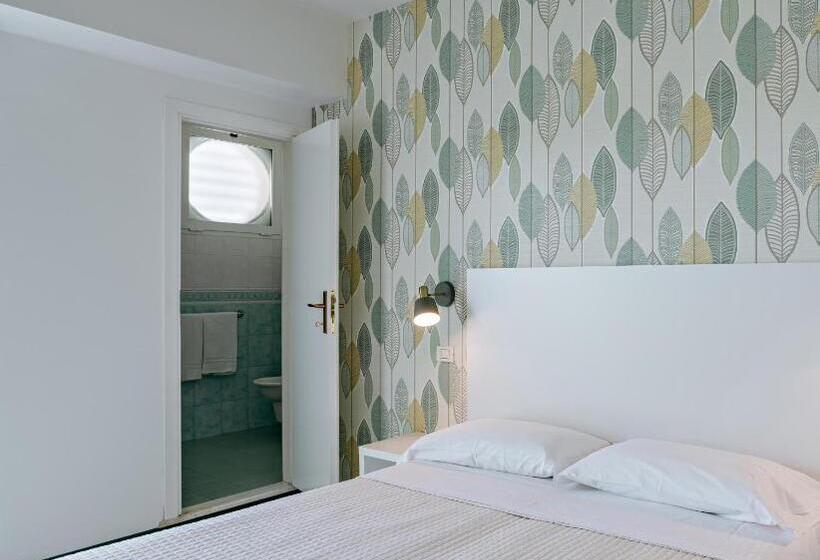 Solemare Hotel E Residence