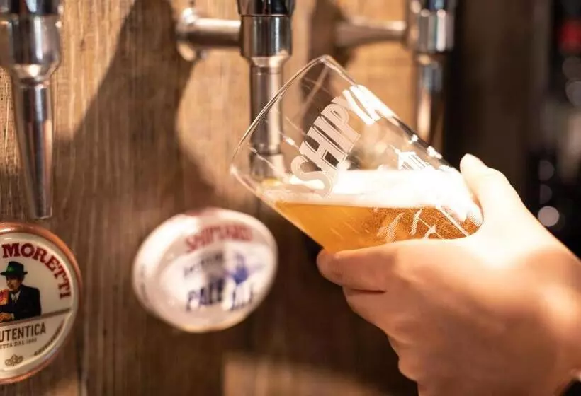 Aamiaismajoitus (B&B) The Partridge, Stretton